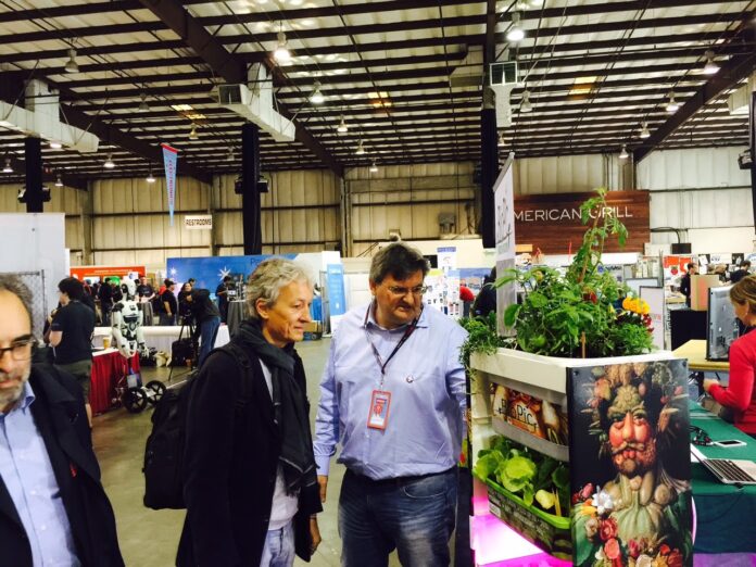 Renato Reggiani e Riccardo Luna alla Maker Faire di San Francisco in California allo stand BioPic